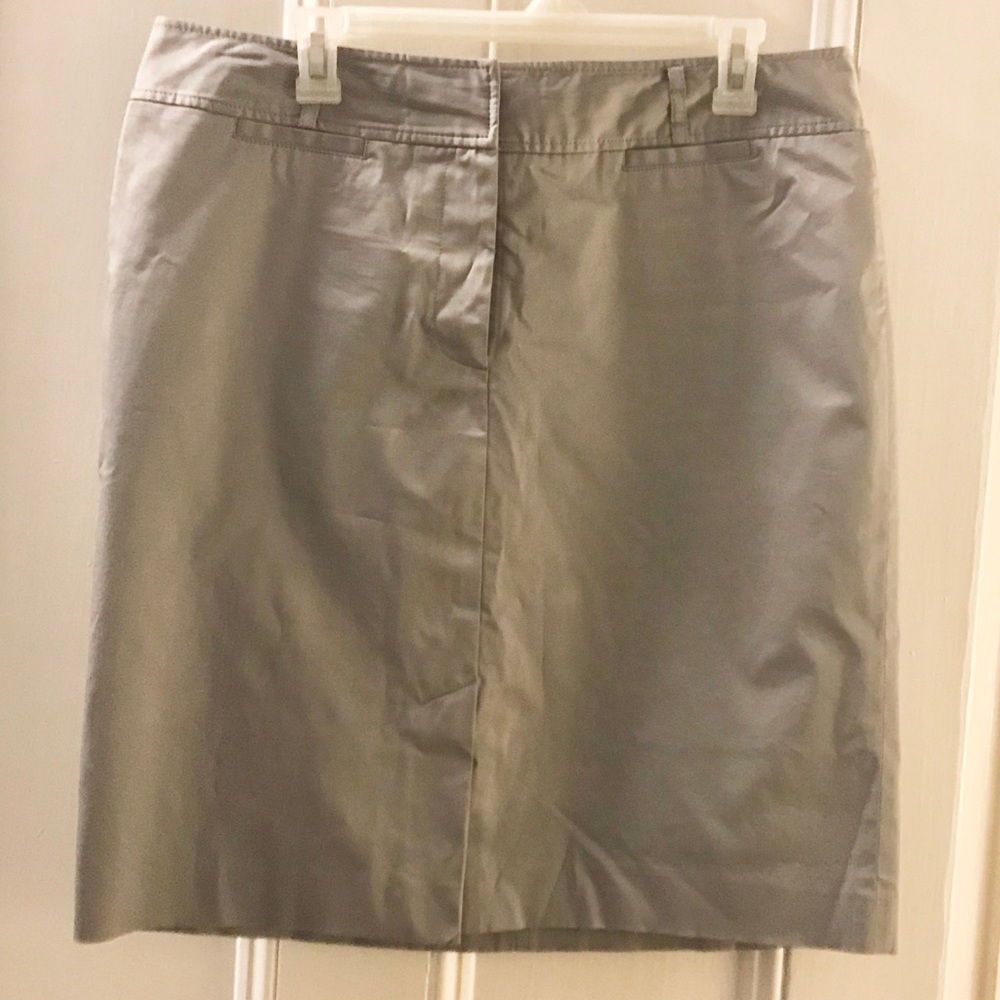 Vintage 2005 Ann Taylor LOFT Silver Skirt